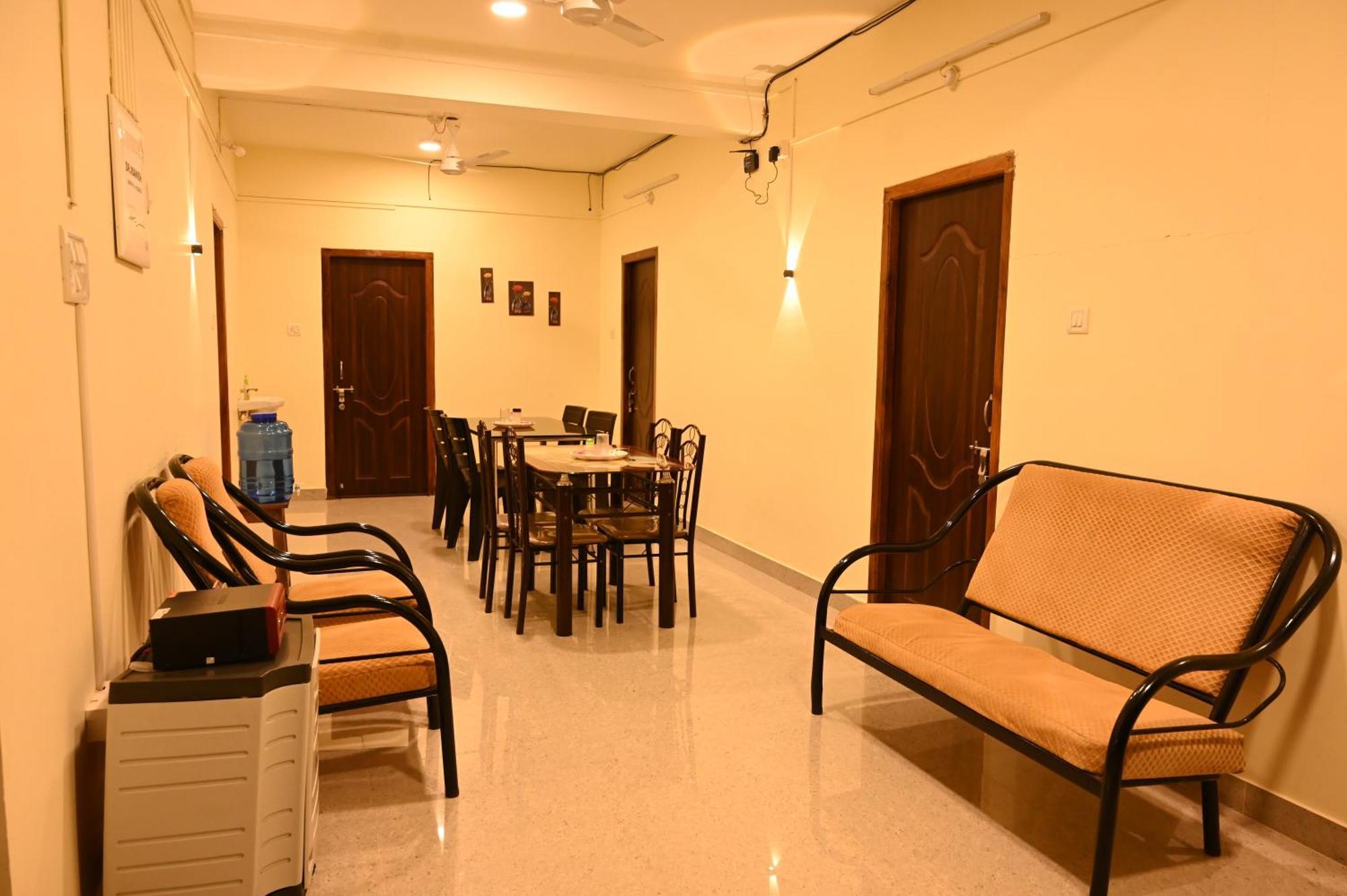 Appartamento Royal Seaview Residency Port Blair Esterno foto