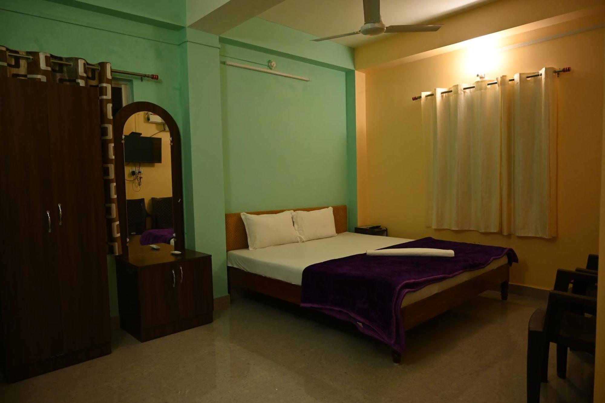 Appartamento Royal Seaview Residency Port Blair Esterno foto